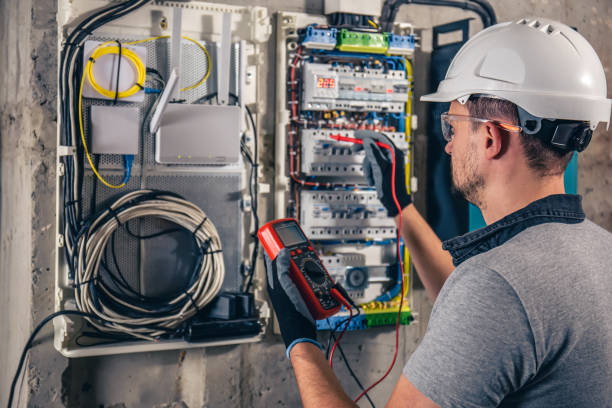 Best Electrical Outlet Repair  in Carol Stream, IL
