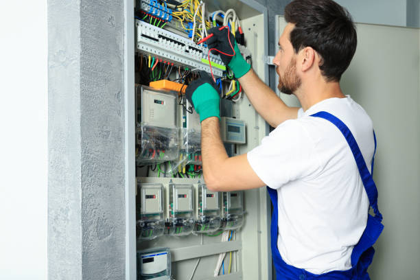 Best Affordable Electrician  in Carol Stream, IL